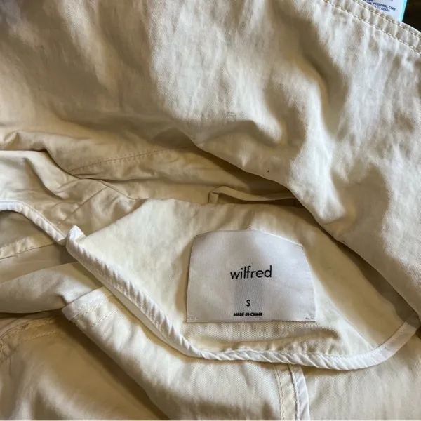 Wilfred Aritzia Trench Coat - Image 7