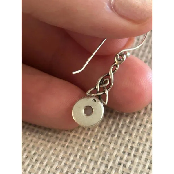 Lot a620 925 sterling silver earrings 1 1/4 inch long - Image 4