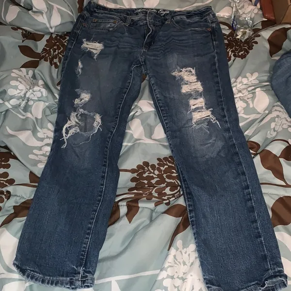 American Eagle destroyed denim - Image 2