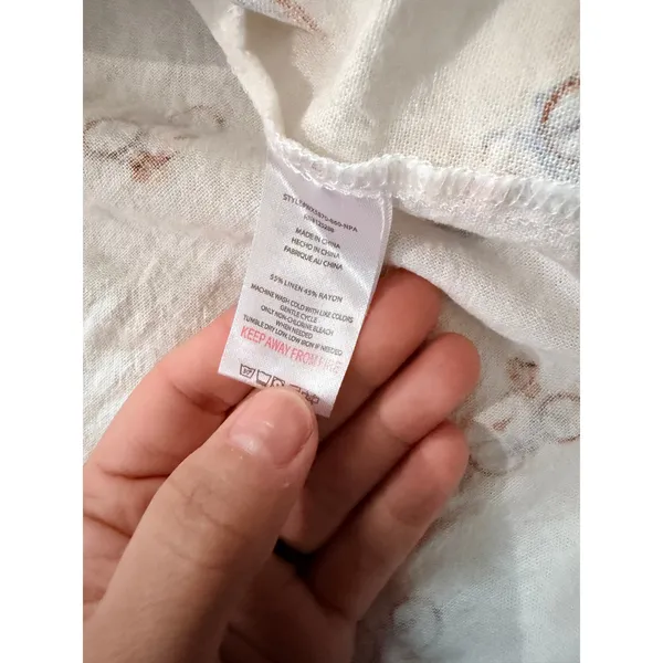 Linen button up short sleeve bicycle with flowers white size med - Image 4