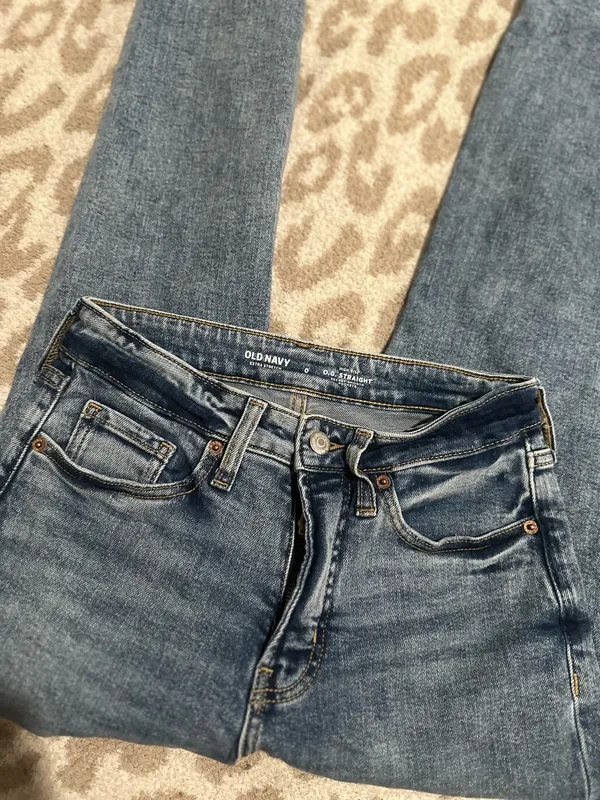 Old Navy High-Rise OG Straight Jeans - Image 3