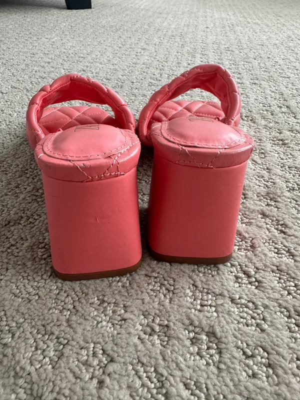 ZARA Like new Pink Quilted heels - Image 3