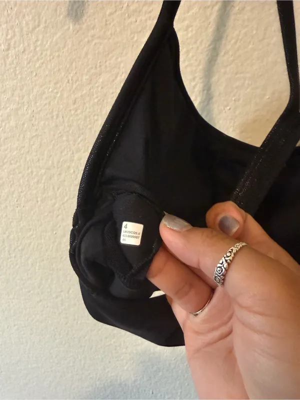 Lululemon Flow Y Sports Bra Radiate Foil Print Black Size 4 Athletic Running - Image 5