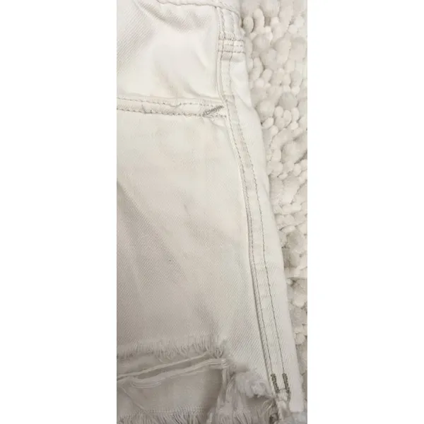 Free People White Logan Button Fly Hi-Rise Denim Shorts Size 29 - Image 10