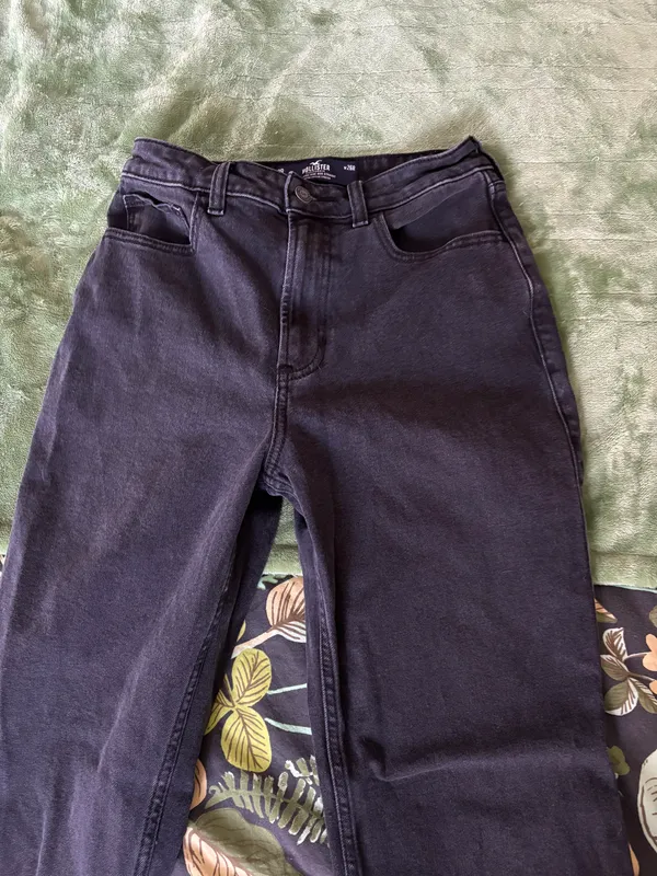 Jeans - Image 2