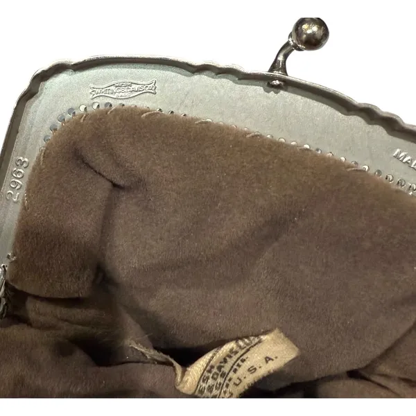 Whiting & Davis Vtg 1940s Gold Mesh Finger Purse‎ Clutch Coin Holder Kisslock US - Image 5