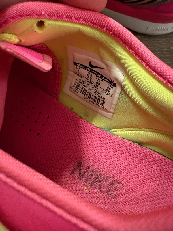 NWOT Nike Women's Free 5.0 TR Fit 5 Print in Pink Pow/Volt-Black. Size 8 - Image 5