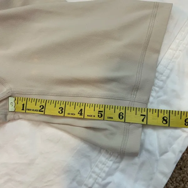 Aritzia Golden LIFE New Cheeky Hi-Rise 7" Short - Image 12