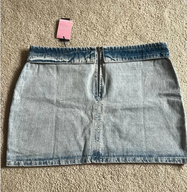 Pretty Little Thing Jean Skirt - Image 2