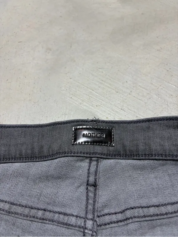 Mother looker ankle fray on the moon Gray Jeans 32 - Image 5