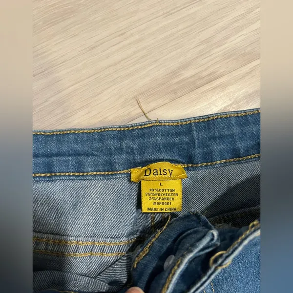NWOT Daisy Blue‎ Wide Leg Cargo Jeans - Image 3