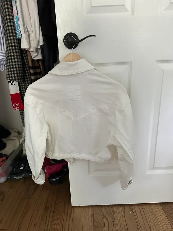 Abercrombie White Denim Jacket - Image 4