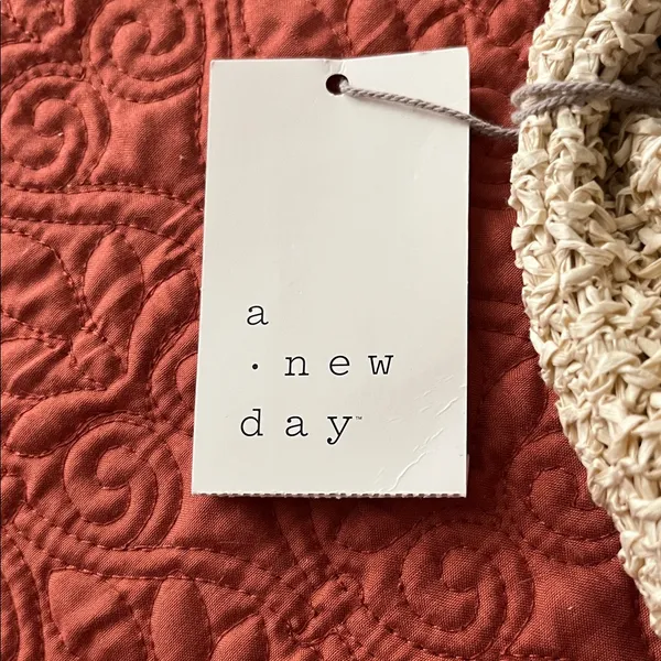 A New Day Woven Bag - Image 4