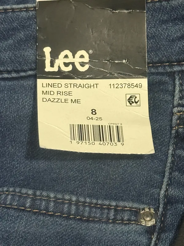 LEE Women's Fleece Lined Jeans Mid-Rise Straight Fit Size 8 Dazzle Me- NWT - Image 6