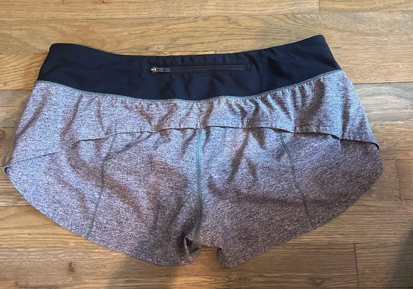 Lululemon Shorts Speed Up - Image 2