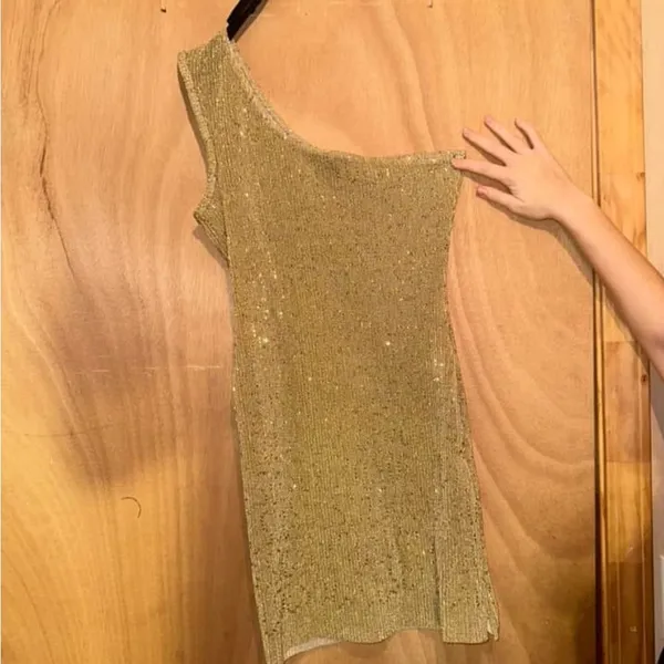 Pretty little thing Gold One-Shoulder Dress - Image 2