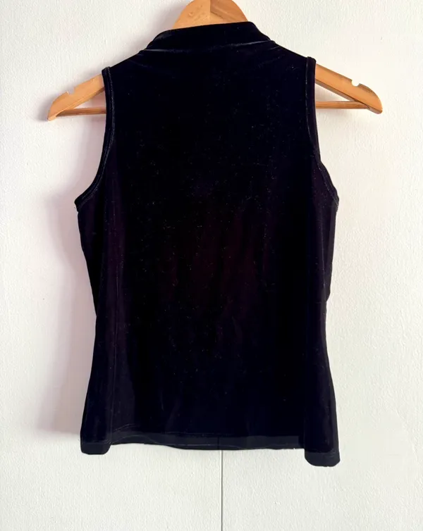 Black Sleeveless Velour Top, Large - Image 2