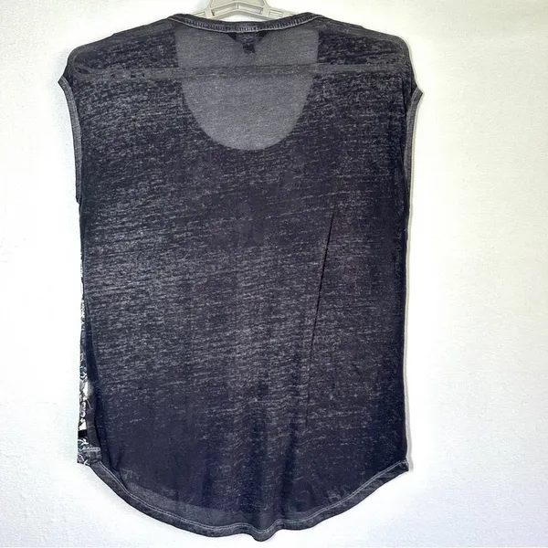 Rock & Republic Lightweight Skull Print Top M Burnout Purple Black Sheer Flowy - Image 5