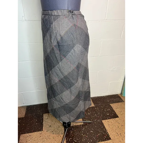 Pendleton wool plaid knee length skirt sz 10 - Image 4