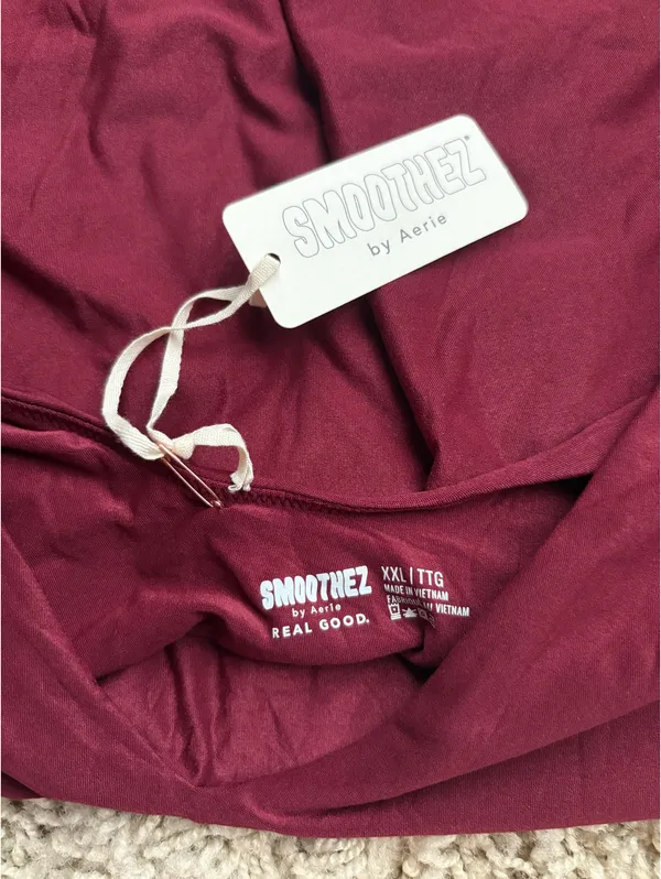 Aerie Smoothez Bodysuit in Berry NWT - Image 4
