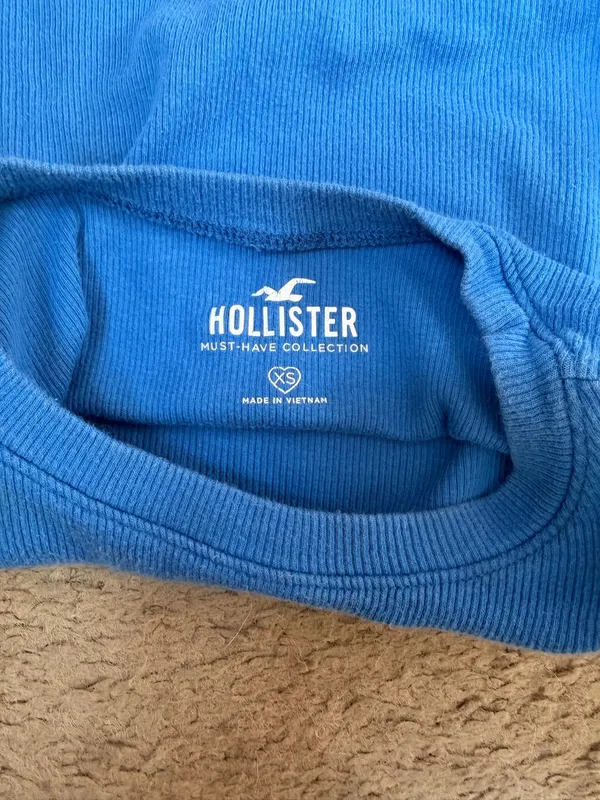 Hollister High Neck Tank Ribbed - Image 3