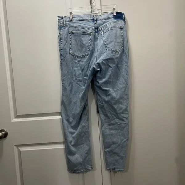Abercrombie & Fitch Light Blue The 90s Straight Ultra High Rise Jeans Size 33/16 - Image 4