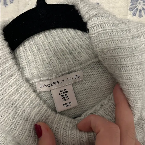 Sincerely Jules mock neck grey sweater vest - Image 9