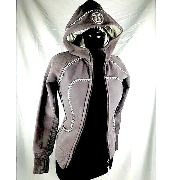 🍋Lululemon Special addition grey scuba hoodie in size 6 - Image 2