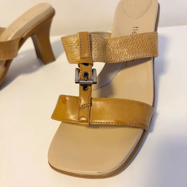 Flexisole Y2K Faux Leather Slip On Open Toe Pump Heels Tan Womens Shoe Size 8.5 - Image 3
