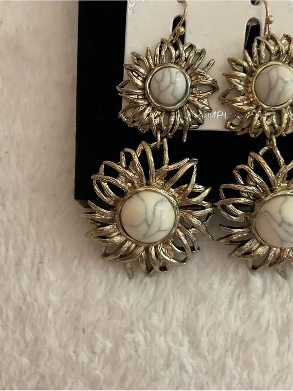 White Marble Sunflower Drop Earrings - Gold Tone - Image 2