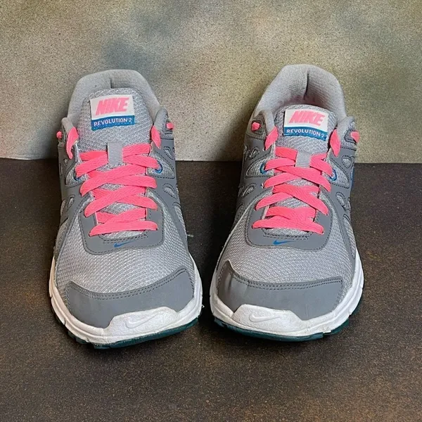 Nike Revolution 2 Women’s Running Shoes Size 9.5M - Image 5