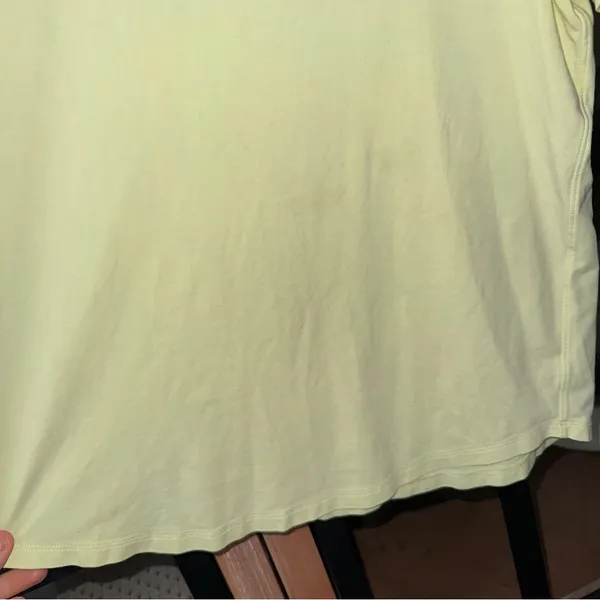 Lululemon Love Crew III tee short sleeve neck Lemon butter pastel Pima cotton - Image 4