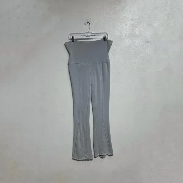 Urban Outfitters Out From Under Gray Fold Over Seamed Flare Leggings Sz M - Image 2