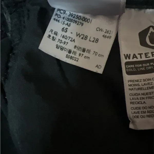 Levi's Dark Black Denim Jeans - Image 3