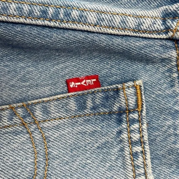Levi’s Wedgie Straight Distressed Jeans‎ in Blue Size 25 - Image 8