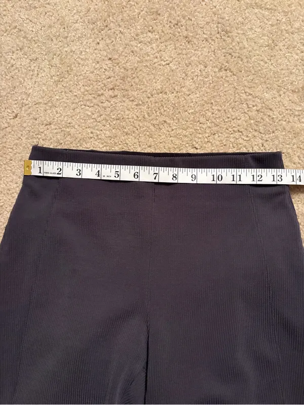 Lululemon women’s workout active Ribbed Softstreme Flared Pant *Regular size 6 - Image 13