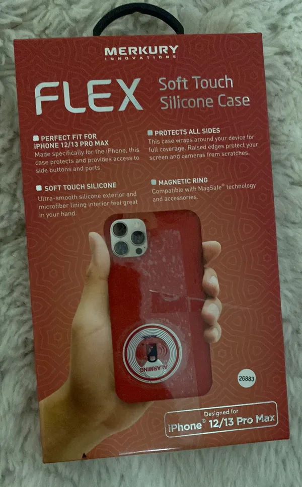 Merkury red iphone 12/13 pro max case - Image 2