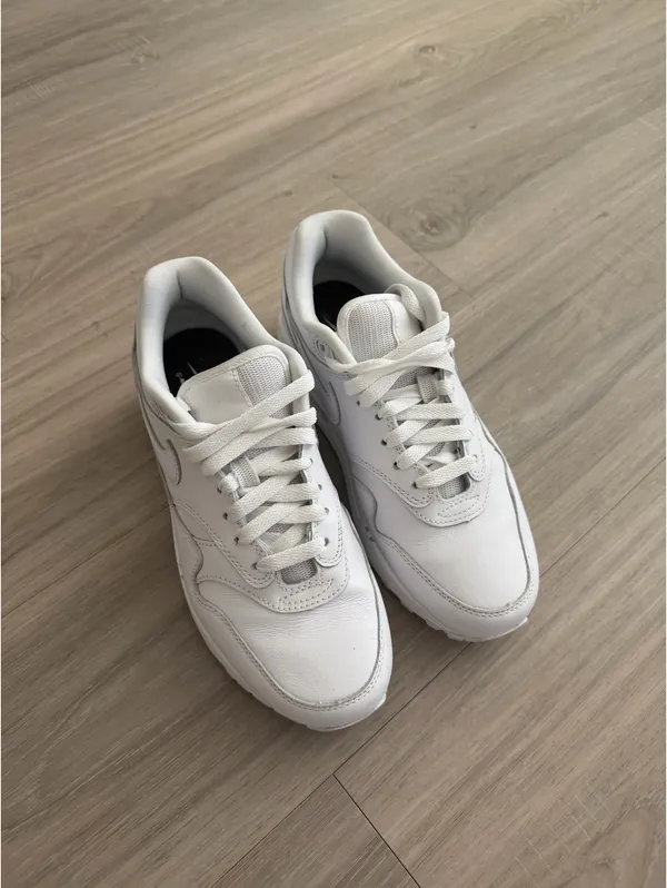 Nike Air Max 90 White Sneakers - Image 3