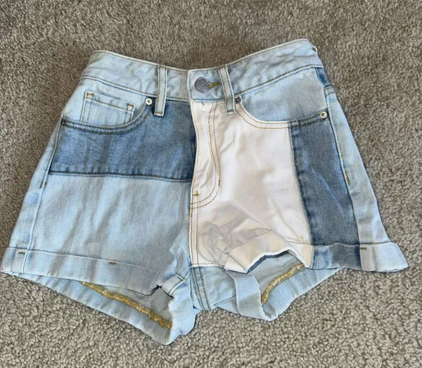 PacSun Patched Denim Shorts - Image 2