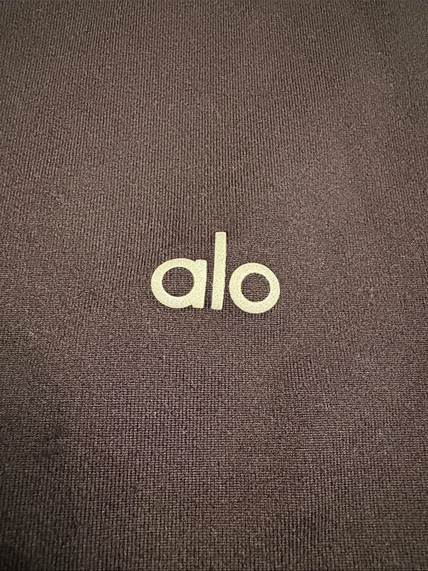ALO Alosoft Hooded Runner Black Lightweight Hoodie thumbholes black Size M EUC - Image 6