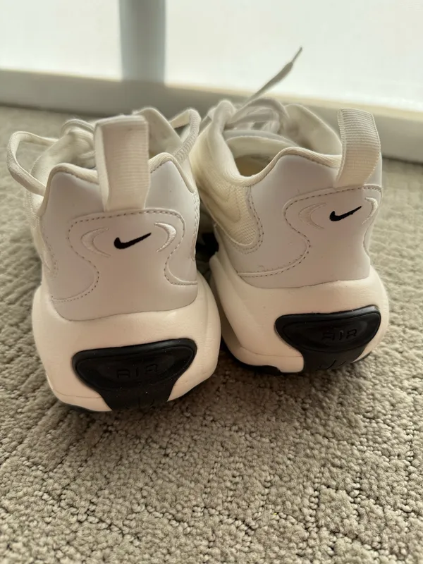 Nike air max portal beige white sneakers - Image 2