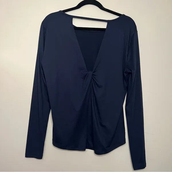 Freely Long‎ Sleeve Workout Top Navy Blue M Open Back Thumb Holes - Image 5