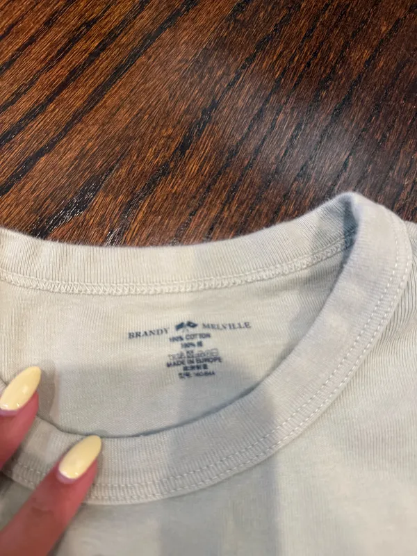 Brandy Melville Crop Top - Image 2