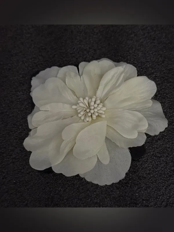 Ivory Floral Hair Clip - Women's Accessory - Image 4