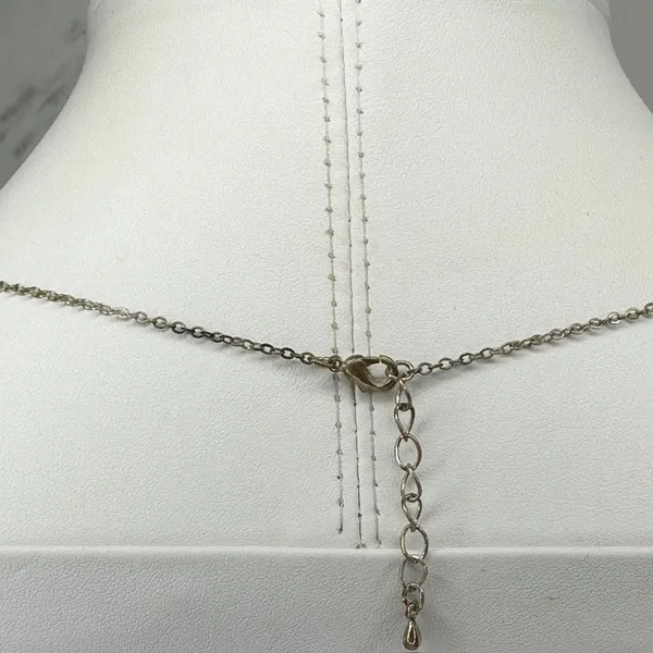 Faux Pearl Rhinestone Pendant Silver Tone Necklace 18-19" ✨ - Image 3