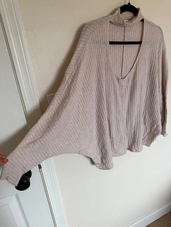 Urban Outfitters Ribbed Choker Cutout Sweater S Beige - Image 3