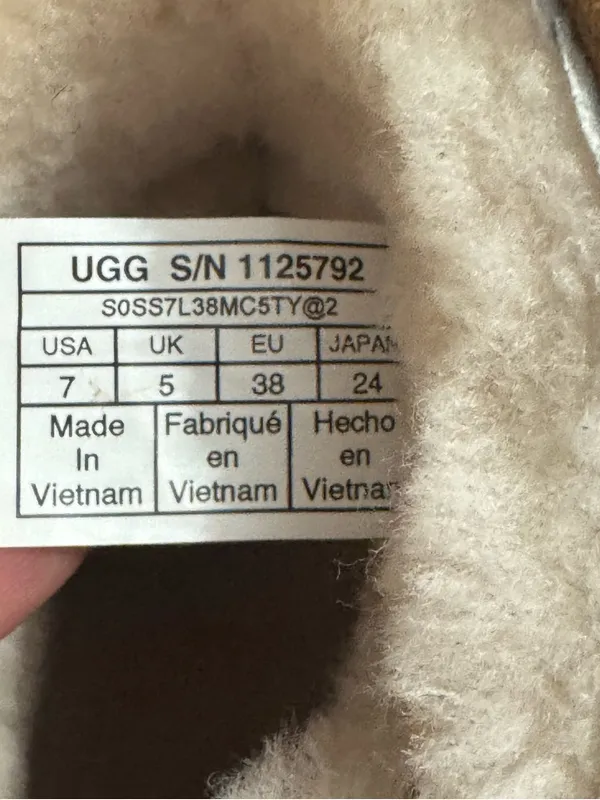 UGG Cory II Slim Boots 7 Chestnut $170 Retail EUC - Image 3