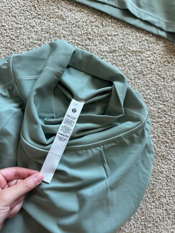 Lululemon sage green set - Image 4