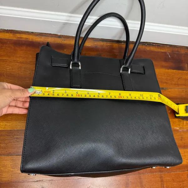 Michael Kors Black Saffiano Tote  - Image 6