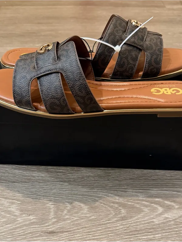 GBG Los Angeles Faceoff Brown Logo Slide Sandals Women’s Size 9M New - Image 4